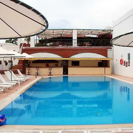 Sunshine Hotel 3*